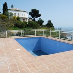 casa-monte-almendros302-piscina